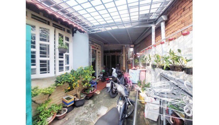 Ngộp Bank Bán Gấp Nhà 100m2_6*16 chỉ 5.3 tỷ Kha Vạn Cân Linh Tây Thủ Đức Giá Rẻ